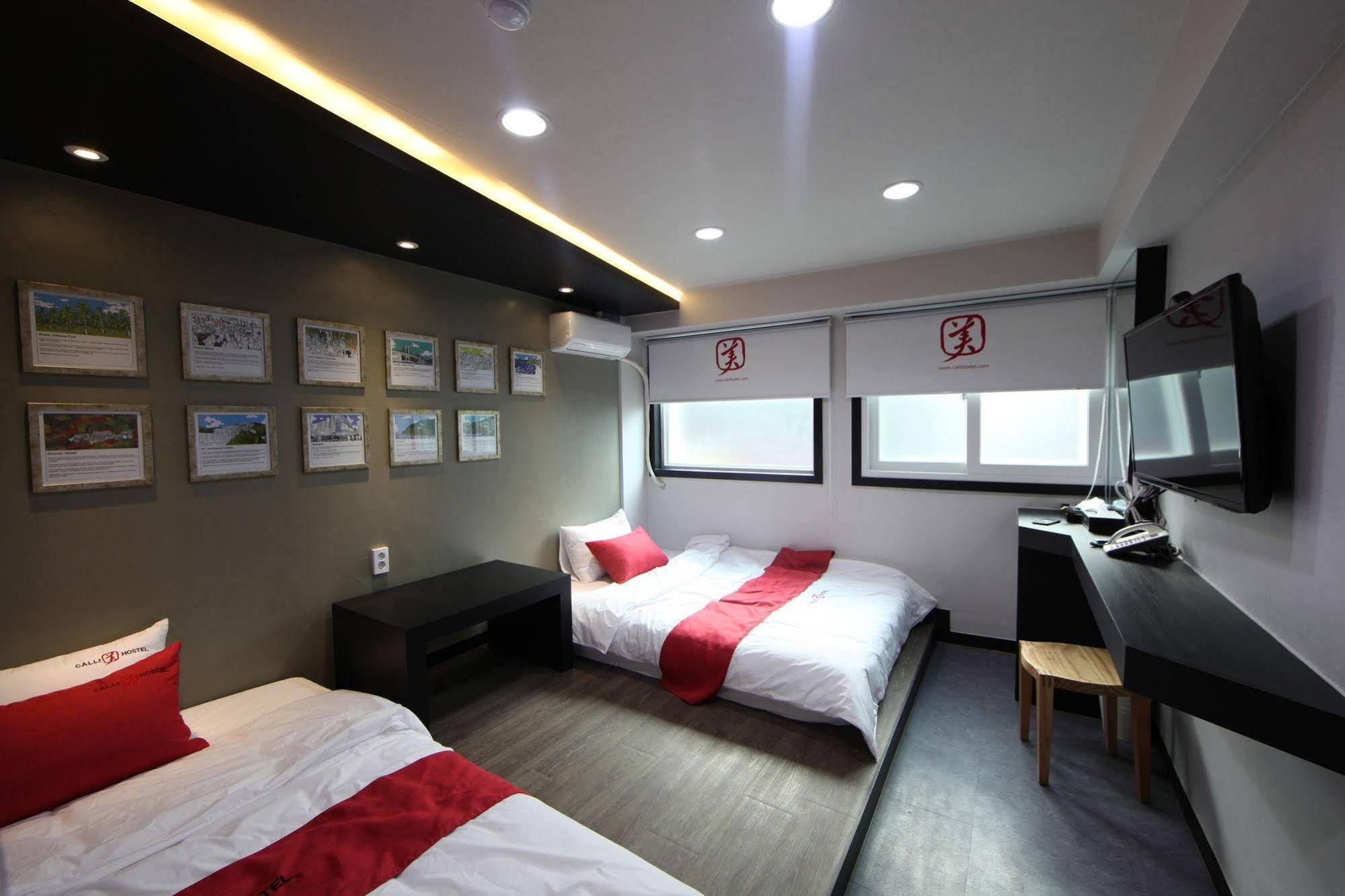 Calli Hostel Busan Exterior photo